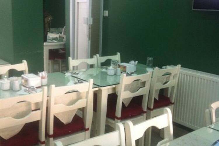 Huner Zeytinyaglilar Ve Ev Yemekleri Findikzade Istanbul